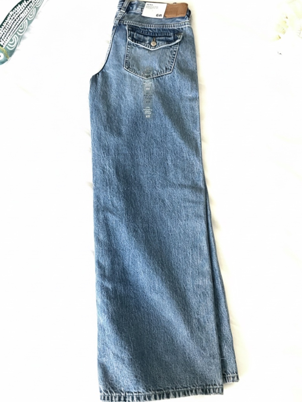 NWT Aeropostale jeans baggy leg, super low rise 6r